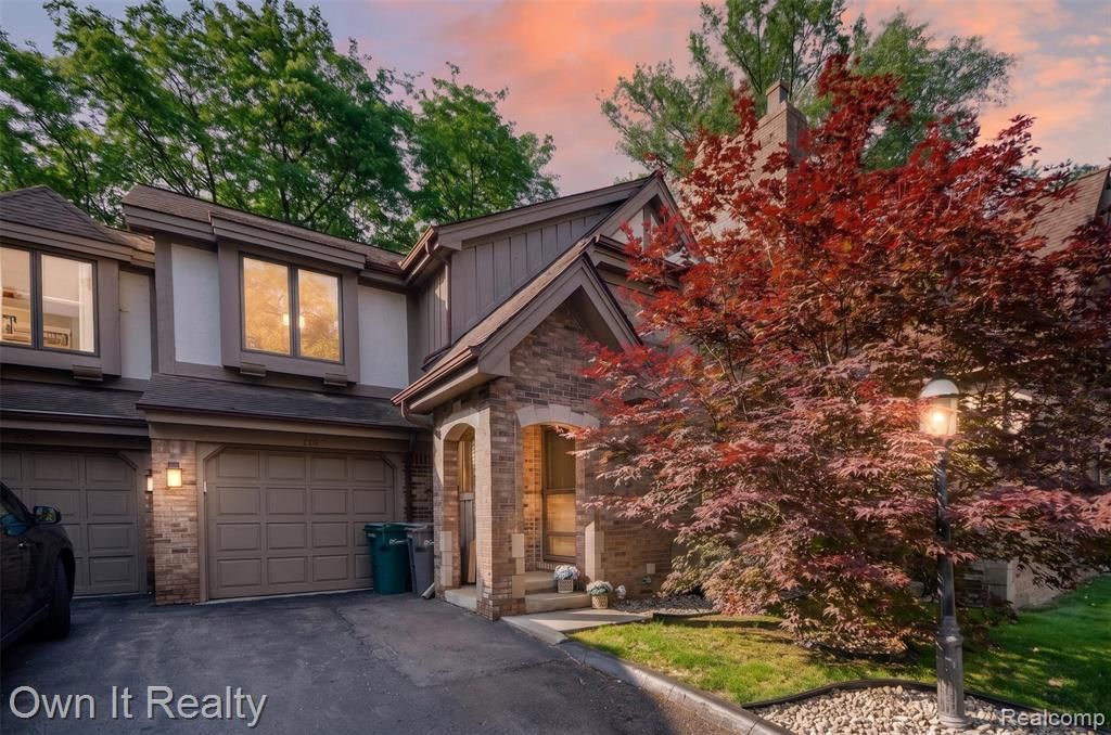 718 S Military Street, Dearborn, MI 48124