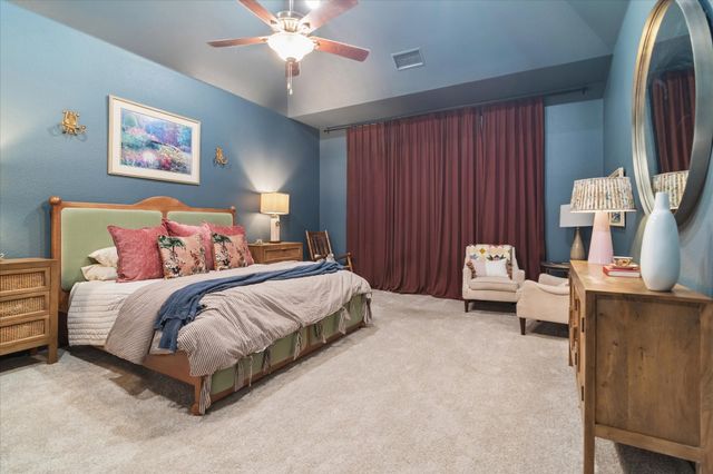 2800 Monument Court, Heath, TX 75126