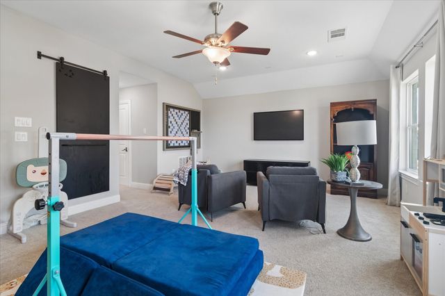 2800 Monument Court, Heath, TX 75126