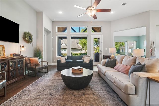 2800 Monument Court, Heath, TX 75126