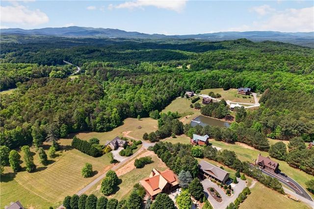 100 Pond Overlook Lane, Morganton, GA 30560