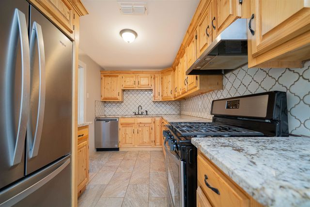 510 E Young Street, Longview, TX 75602