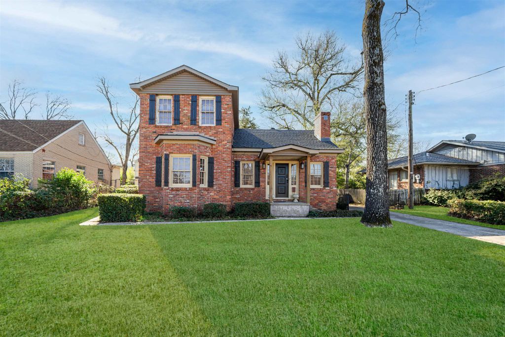 510 E Young Street, Longview, TX 75602