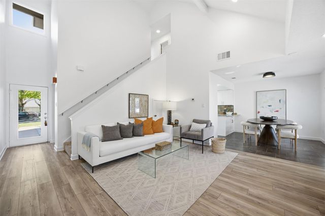 3200 Spaniel DR, Austin, TX 78759