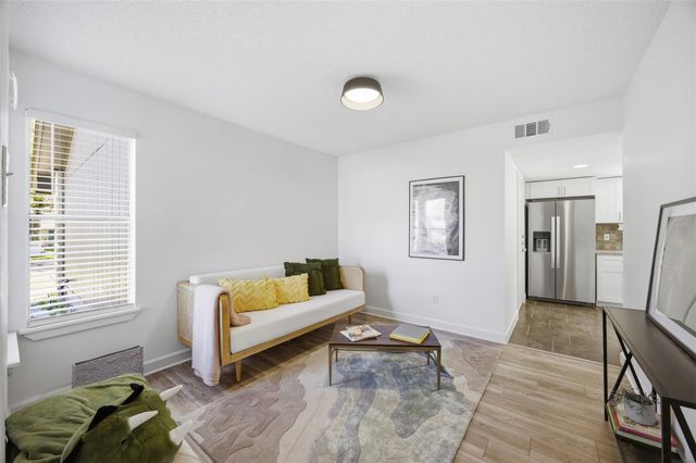 3200 Spaniel DR, Austin, TX 78759