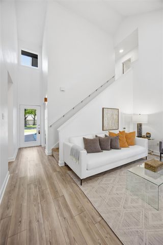 3200 Spaniel DR, Austin, TX 78759