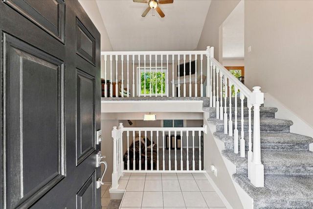 4106 BRIARWOOD Drive, Council Bluffs, IA 51503