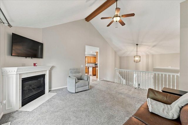 4106 BRIARWOOD Drive, Council Bluffs, IA 51503