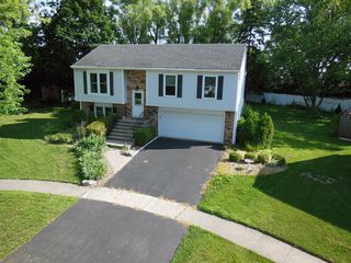 1348 Adams Court, St. Charles, IL 60174