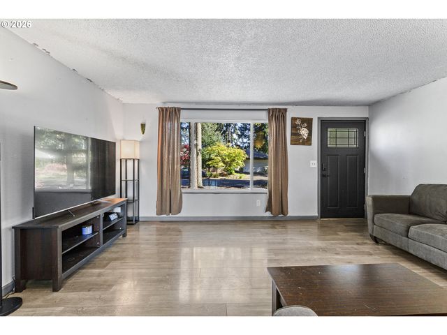 19726 Sw OAK St, Beaverton, OR 97078