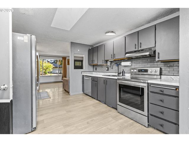 19726 Sw OAK St, Beaverton, OR 97078