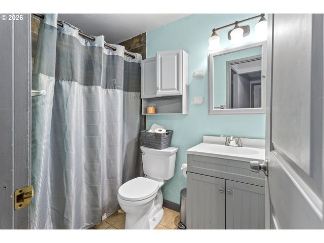 19726 Sw OAK St, Beaverton, OR 97078