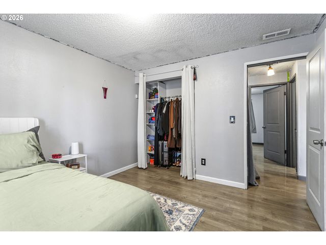 19726 Sw OAK St, Beaverton, OR 97078