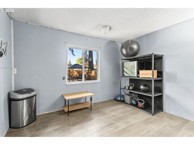 19726 Sw OAK St, Beaverton, OR 97078