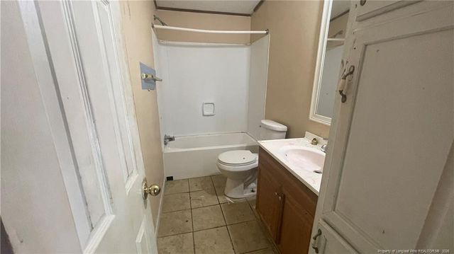 313 Longhill Drive, Fayetteville, NC 28311