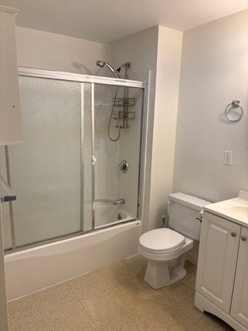 287 Rantoul Street 2L, Beverly, MA 01915