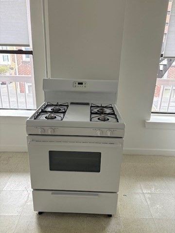 287 Rantoul Street 2L, Beverly, MA 01915