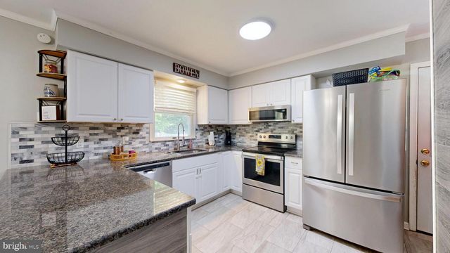 9 GLENWAY AVE, Smyrna, DE 19977