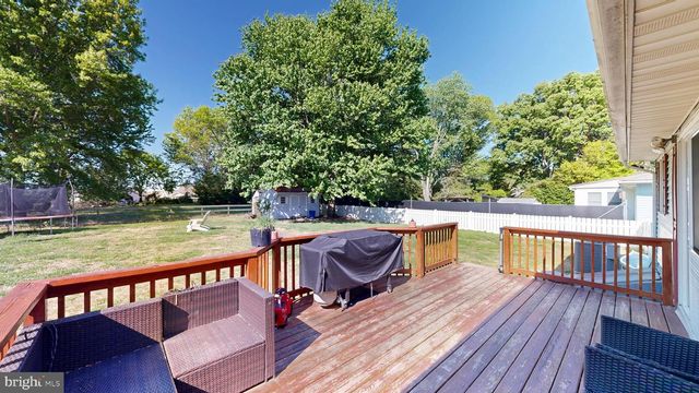 9 GLENWAY AVE, Smyrna, DE 19977