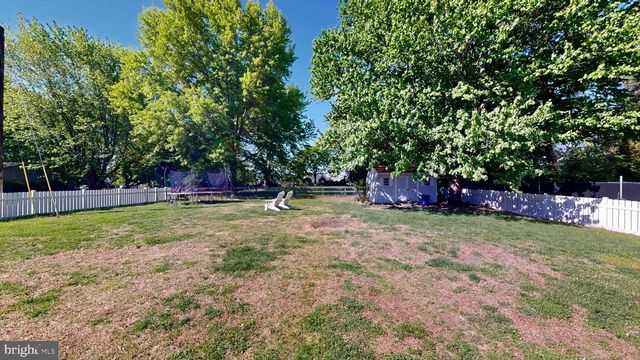 9 GLENWAY AVE, Smyrna, DE 19977