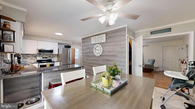 9 GLENWAY AVE, Smyrna, DE 19977
