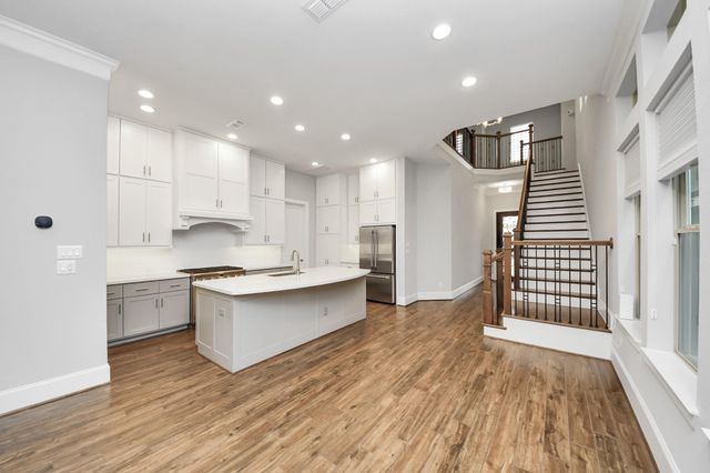 8609 Concord Trace, Houston, TX 77055