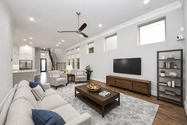 8609 Concord Trace, Houston, TX 77055