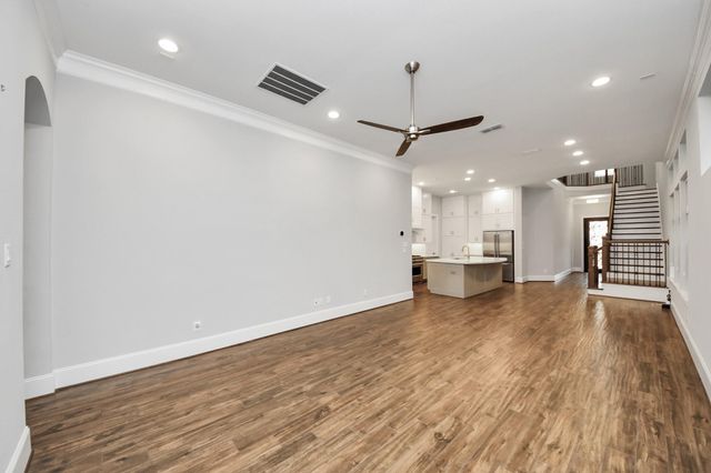 8609 Concord Trace, Houston, TX 77055