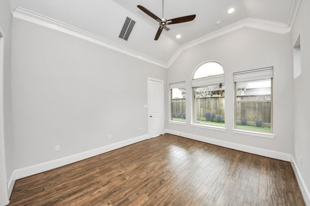 8609 Concord Trace, Houston, TX 77055