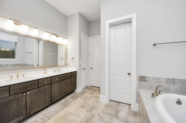 8609 Concord Trace, Houston, TX 77055