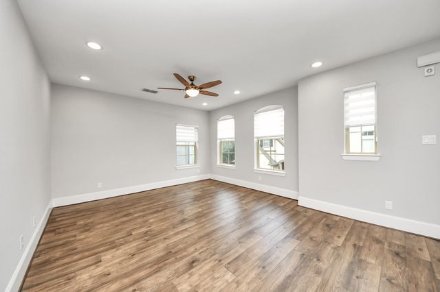 8609 Concord Trace, Houston, TX 77055