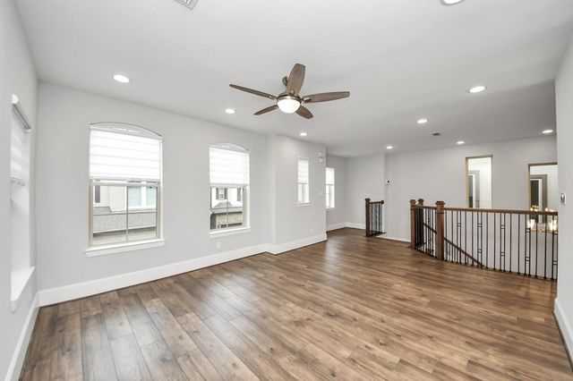 8609 Concord Trace, Houston, TX 77055