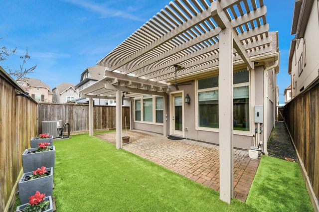 8609 Concord Trace, Houston, TX 77055