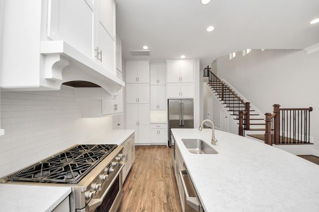 8609 Concord Trace, Houston, TX 77055