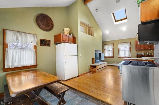 79 Fairfield Ave, West Caldwell Twp., NJ 07006