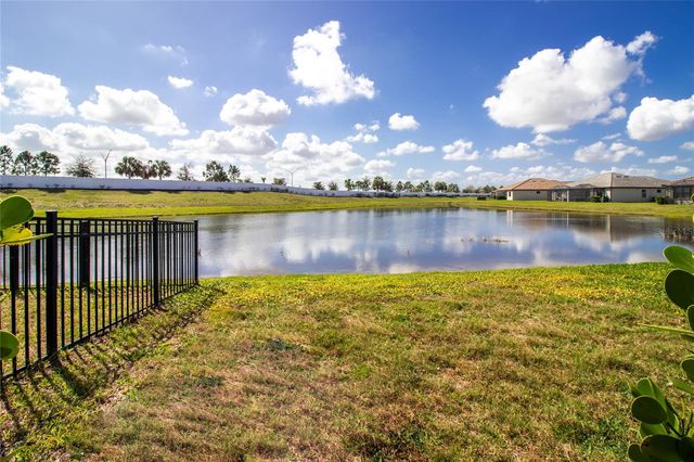 15978 CLEAR SKIES PLACE, Bradenton, FL 34211