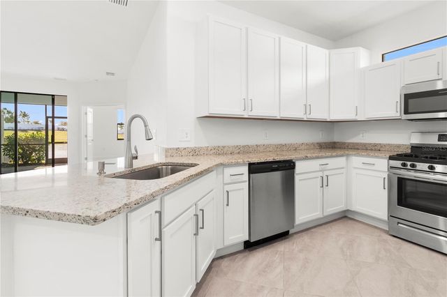 15978 CLEAR SKIES PLACE, Bradenton, FL 34211