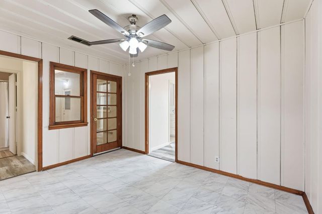 1101 Nebraska Avenue, Madera, CA 93638