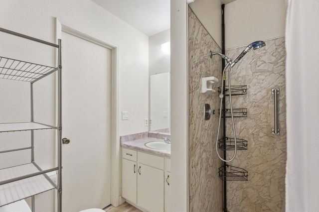 1101 Nebraska Avenue, Madera, CA 93638