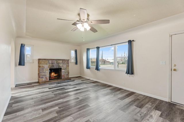 1101 Nebraska Avenue, Madera, CA 93638