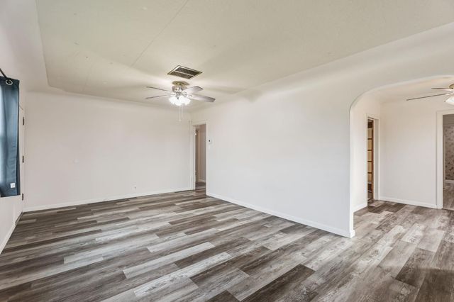 1101 Nebraska Avenue, Madera, CA 93638