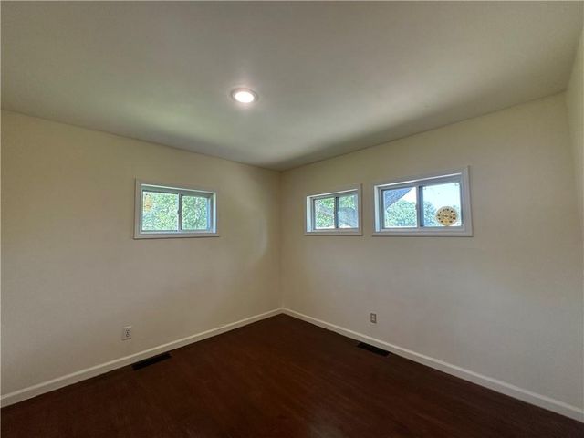 10520 E 28TH Terrace S, Independence, MO 64052