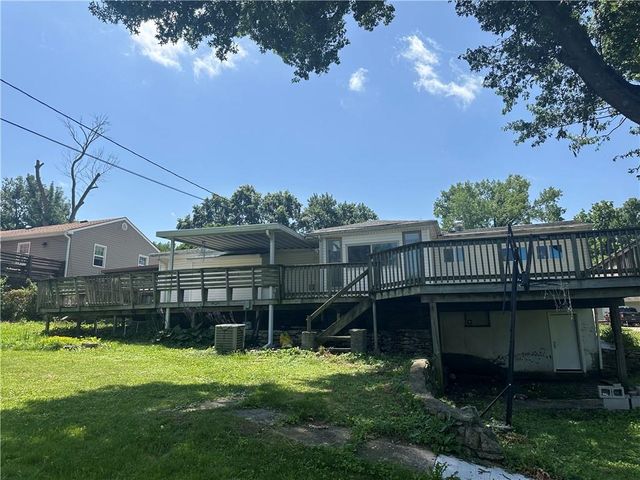 10520 E 28TH Terrace S, Independence, MO 64052