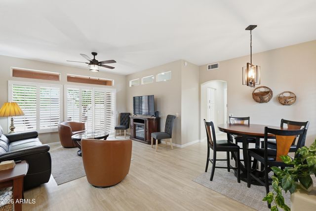16046 W SENTINEL Drive, Sun City West, AZ 85375