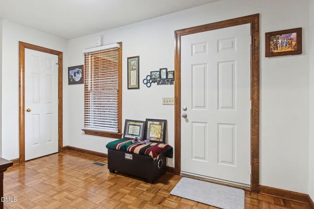 209 Arlington Circle, Sanford, NC 27330