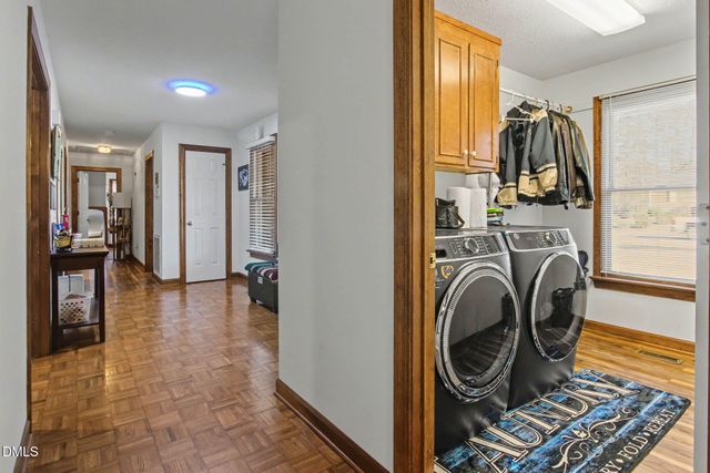 209 Arlington Circle, Sanford, NC 27330