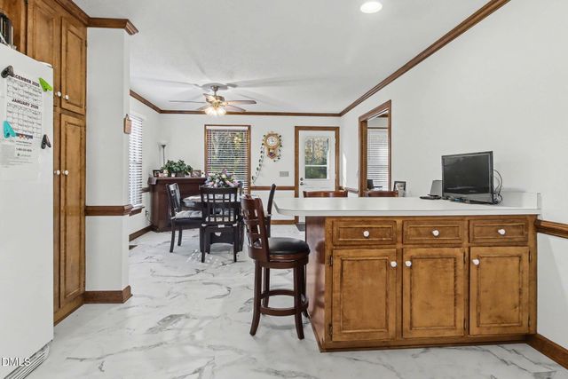 209 Arlington Circle, Sanford, NC 27330