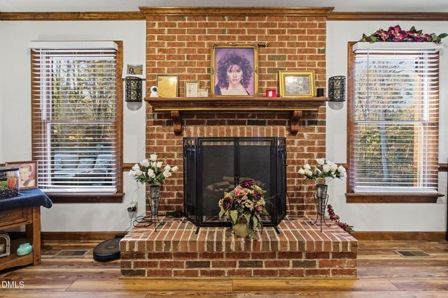 209 Arlington Circle, Sanford, NC 27330