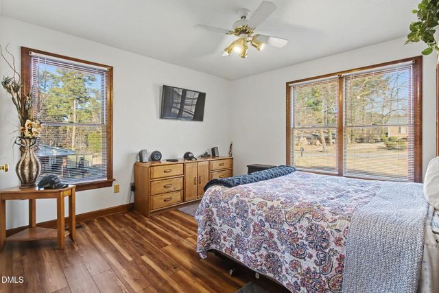 209 Arlington Circle, Sanford, NC 27330