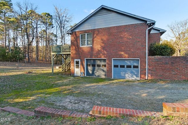 209 Arlington Circle, Sanford, NC 27330
